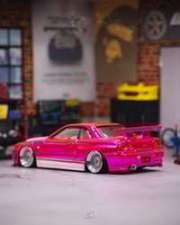 Image 4 of RLC Pink Nissan Skyline GT-R R34 – Valentine’s Edition CUSTOM
