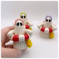 Image 3 of Floatie Ghostie 7.5 cm