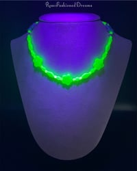 Image of Table Cut Flower Uranium Glass Necklace