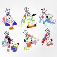 Image 3 of snoopy keychains
