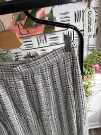 Image 2 of Plaid pleated skirt 