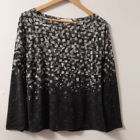 KylieJane tshirt -Gradient greys