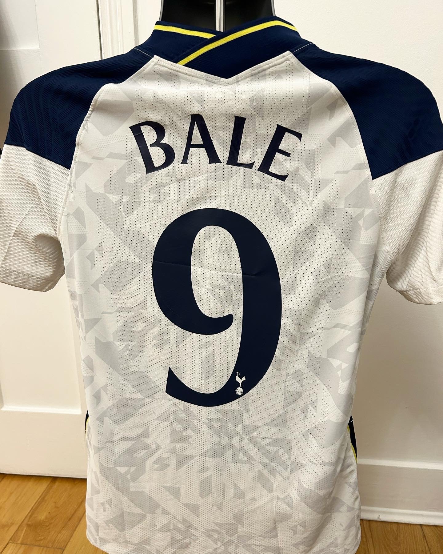 Image of Vaporknit Tottenham “BALE 9” 2020/21 Home Shirt + UEL patches (S)