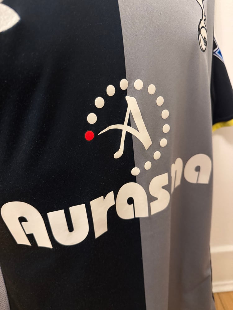 Image of PRE ORDER: Tottenham Hotspur “BALE 11” 2012/13 Third Shirt + PL patches (XL)