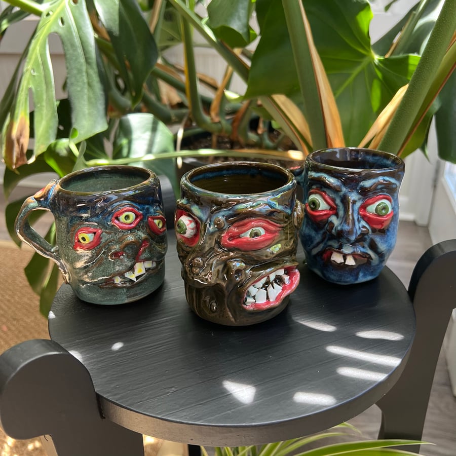 Image of Face mugs 