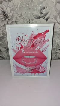 Image 4 of BUBBLEGUM LIPS FASHION PRINT 