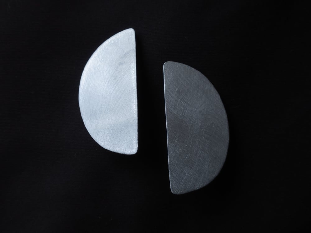 Image of Boucles d'oreilles - Les demi-lunes 