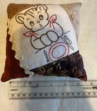 Image 1 of Bear saying grace and plate