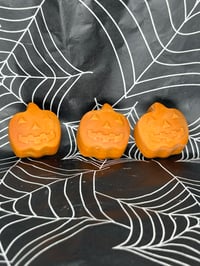 Pumpkin Shaped Wax Melts