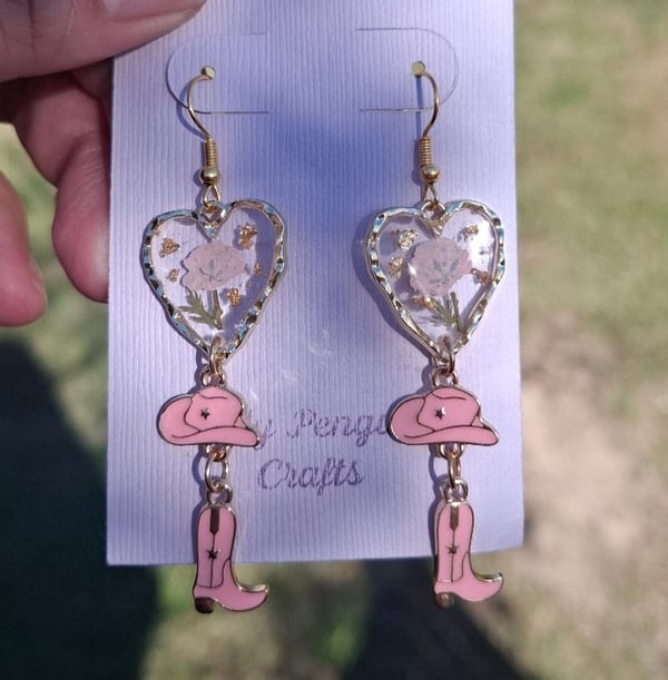 Image of Rodeo Sweethearts