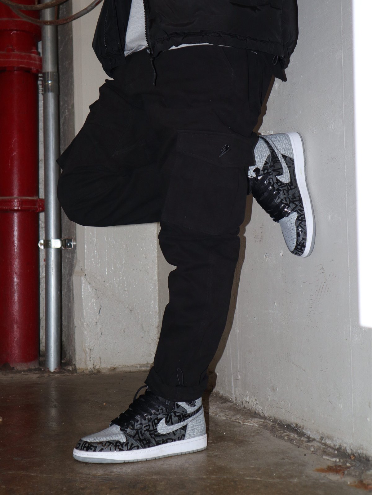 Image of Black Cargo pants 