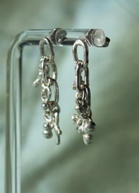 Image 4 of Silver Moss Chainlink Earrings - 2