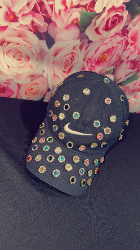 Image of 1of 1 Unisex  Nike strapback stones kids hat 