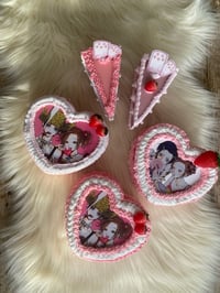 Image 1 of Nana Cake Boxes