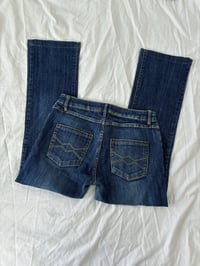 Image 6 of 2000s jeans // 38