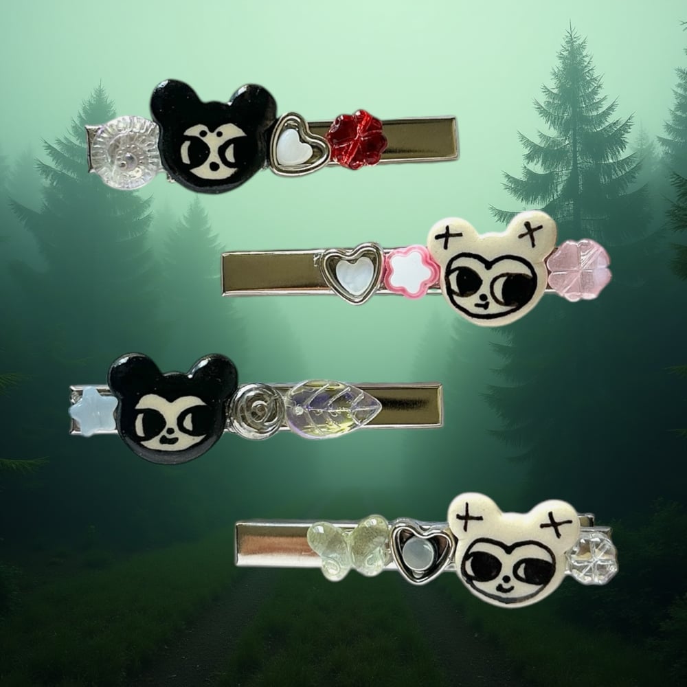 Image of Biome Bears Ceramic Clips Blind Bag