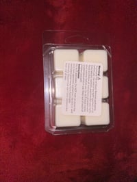 Image 3 of Christmas spirt wax melt