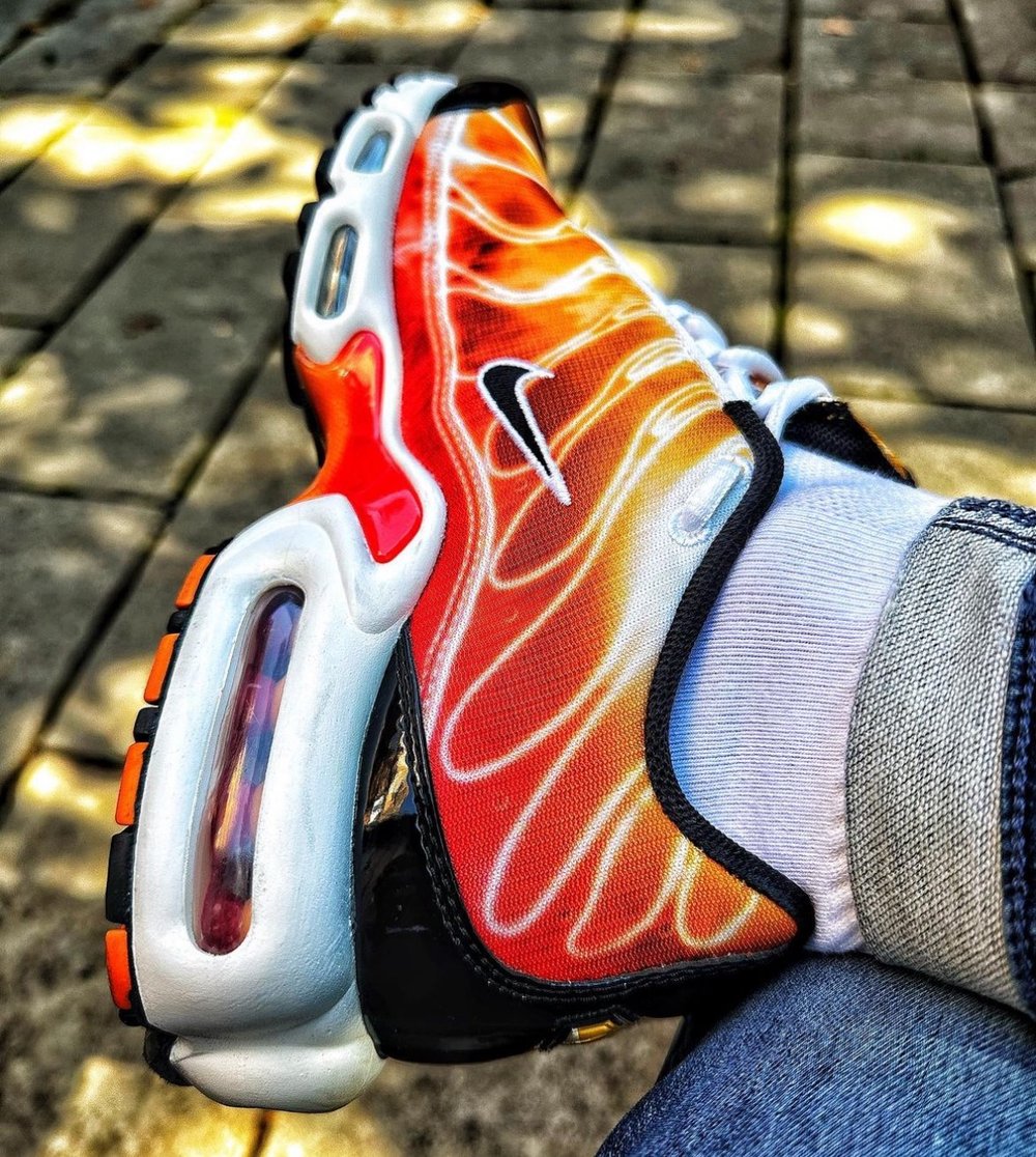 Christmas Ball Air Max Plus Volcano