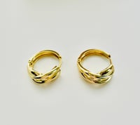 Image 2 of Infinity 