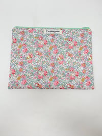 Image 1 of Pochette grand format LA SPACIEUSE Liberty Michelle japonais pastel