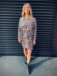 Image 1 of Milano dress with pockets- Snow leopard
