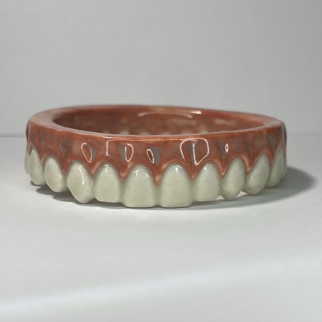 Teeth Bracelet H - 7.25 in Inner Circumference