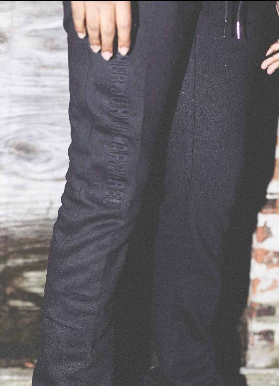 Stacked black online joggers