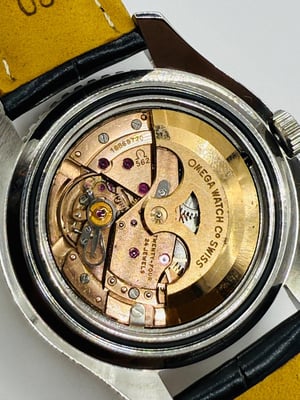 Image of omega seamaster 300 automatic sports mens watch,cal 562-166.024.(BL-31)CROWN KEY ISSUE.