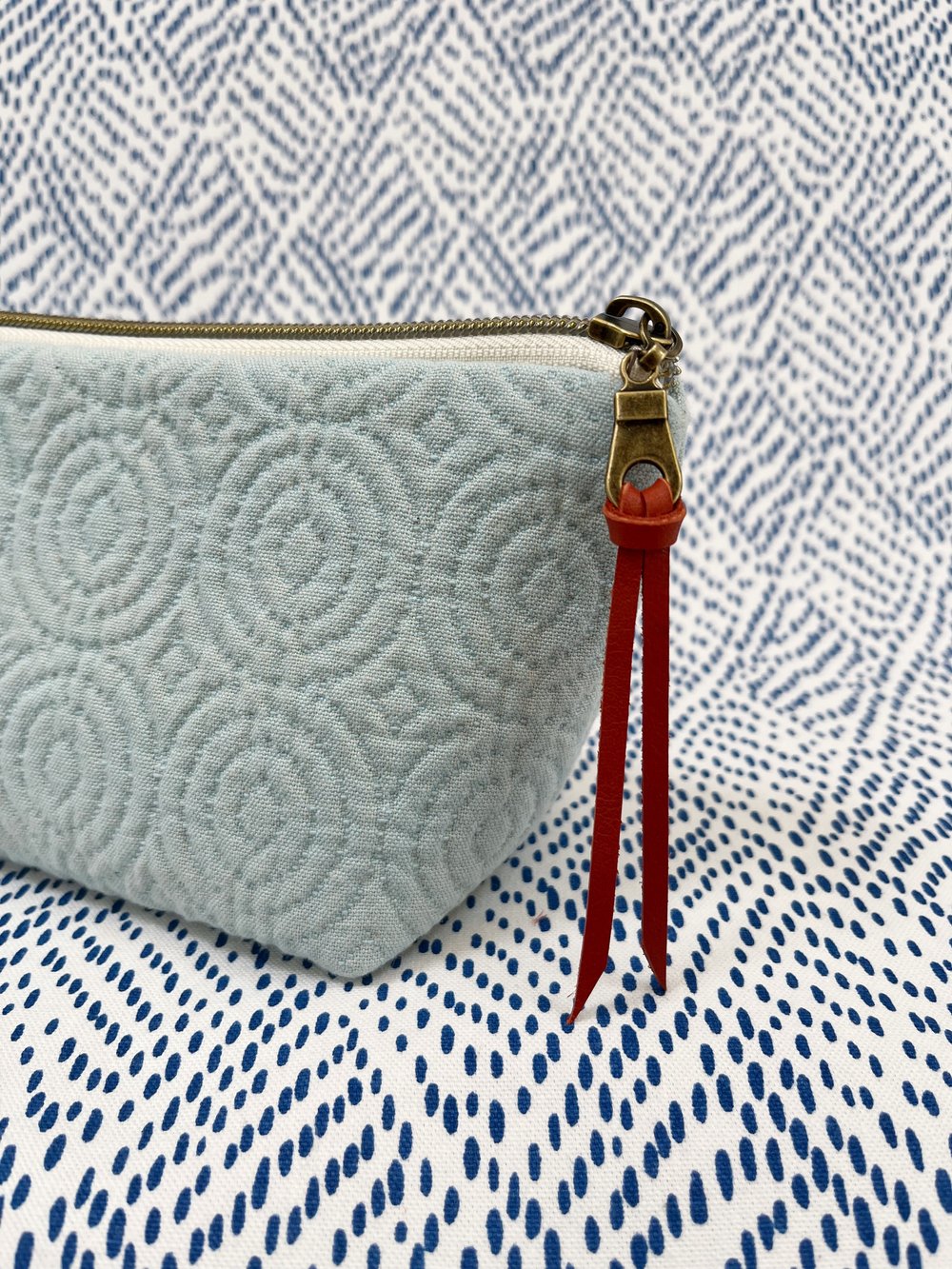 Image of Sea Foam Circle Pouch