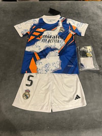 Image 1 of Real Madrid Bellingham blue/ orange no.5