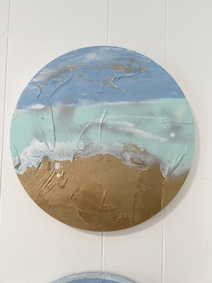 Image of “beach bubbles”