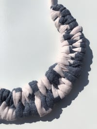 Image 3 of Collar  Summer Trap