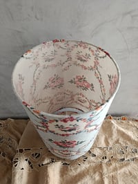 Image 6 of Lampe tube " Roseraie "