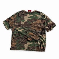 Image 3 of CAMO HUGGING VTG TEE (XL)
