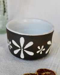 Image 3 of 'Flores del Cielo' Mug