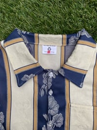 Image 3 of Hawaiian Stripes button up