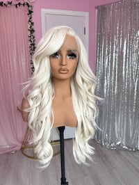 Image 2 of Tori free part wig 