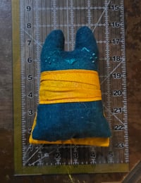 Image 3 of Dekucat Small