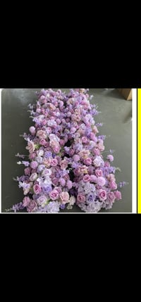 Image 2 of 200 cm pink flower runners  for rent only 