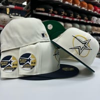 Image 2 of New Era 59Fifty Chrome Gold Navy