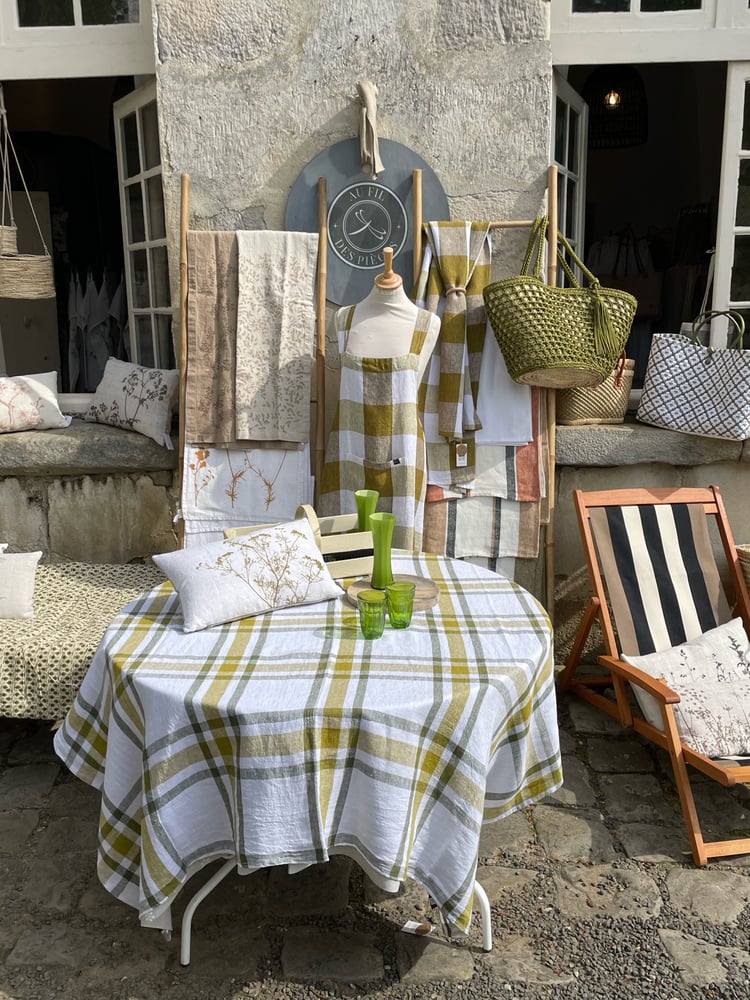 Image of  Nappe CAPRI en lin lavé  Citrus 3 tailles