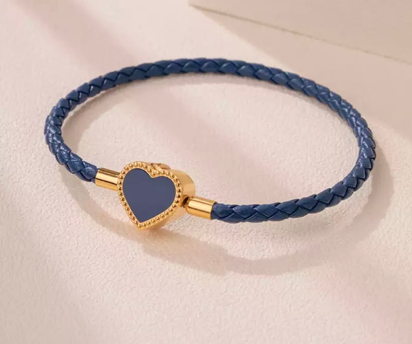 Image of Leather woven heart bracelets