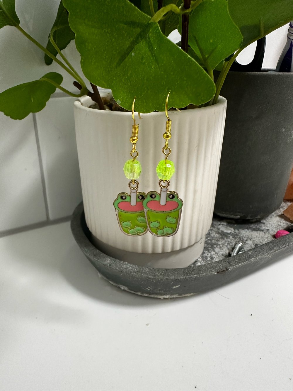 Image of Froggy earrings 