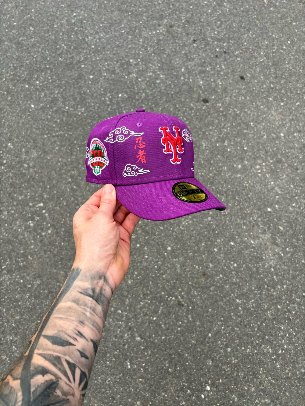 Image of GREEN BRIM CHINESE SKY VIOLET NEW YORK METS CUSTOM FITTED CAP