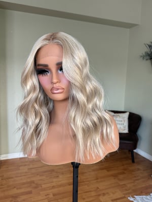 Image of Beige luxury bob (ready to ship)