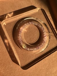 Image 5 of Lavender Amethyst bracelet with cat 紫晶猫头手链