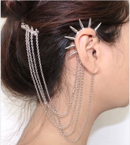 Image of Spiked Ear Cuff w/Comb Chain