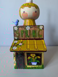 Image 5 of spring store