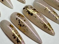 Image 2 of  Versailles Press-On Nails Size Small