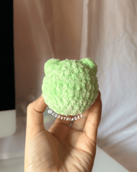 Image 3 of frog (keychain option)